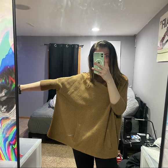 H&M Oversized Mock Neck Poncho Style Sweater Tan - Picture 9 of 11